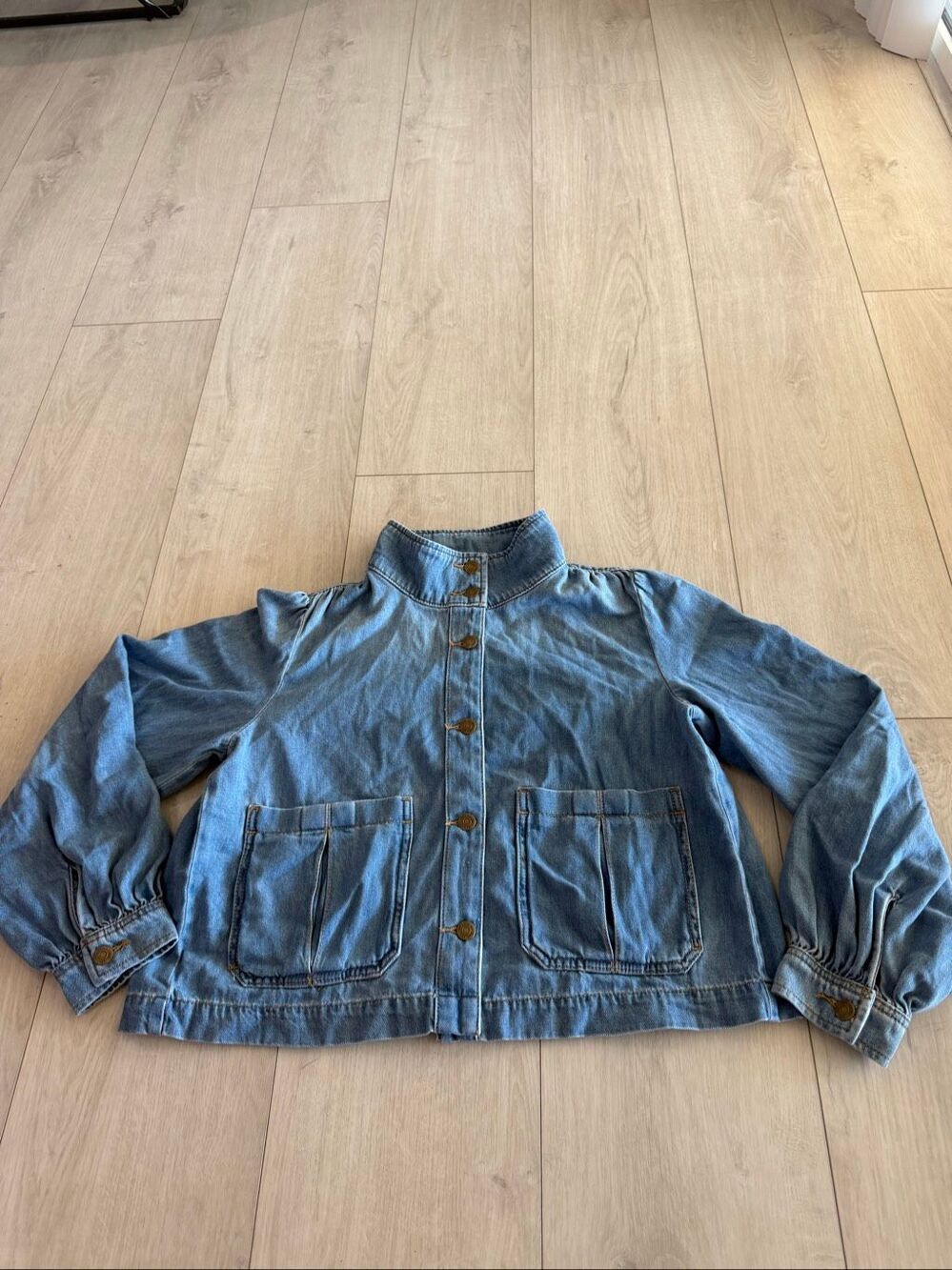 Loft women’s demin jacket size S
